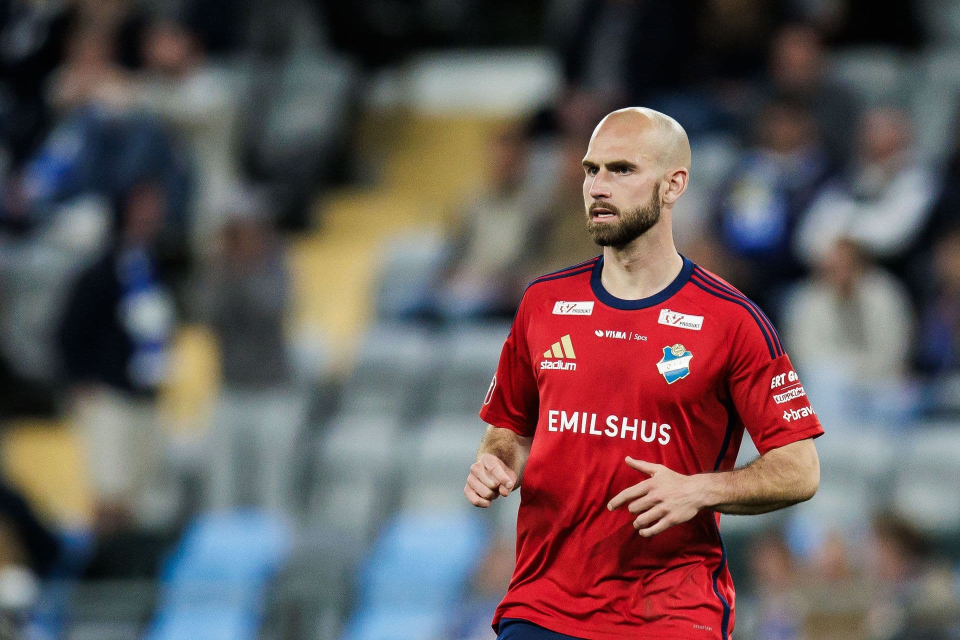 Sebastian Starke Hedlund fortsätter i Östers IF